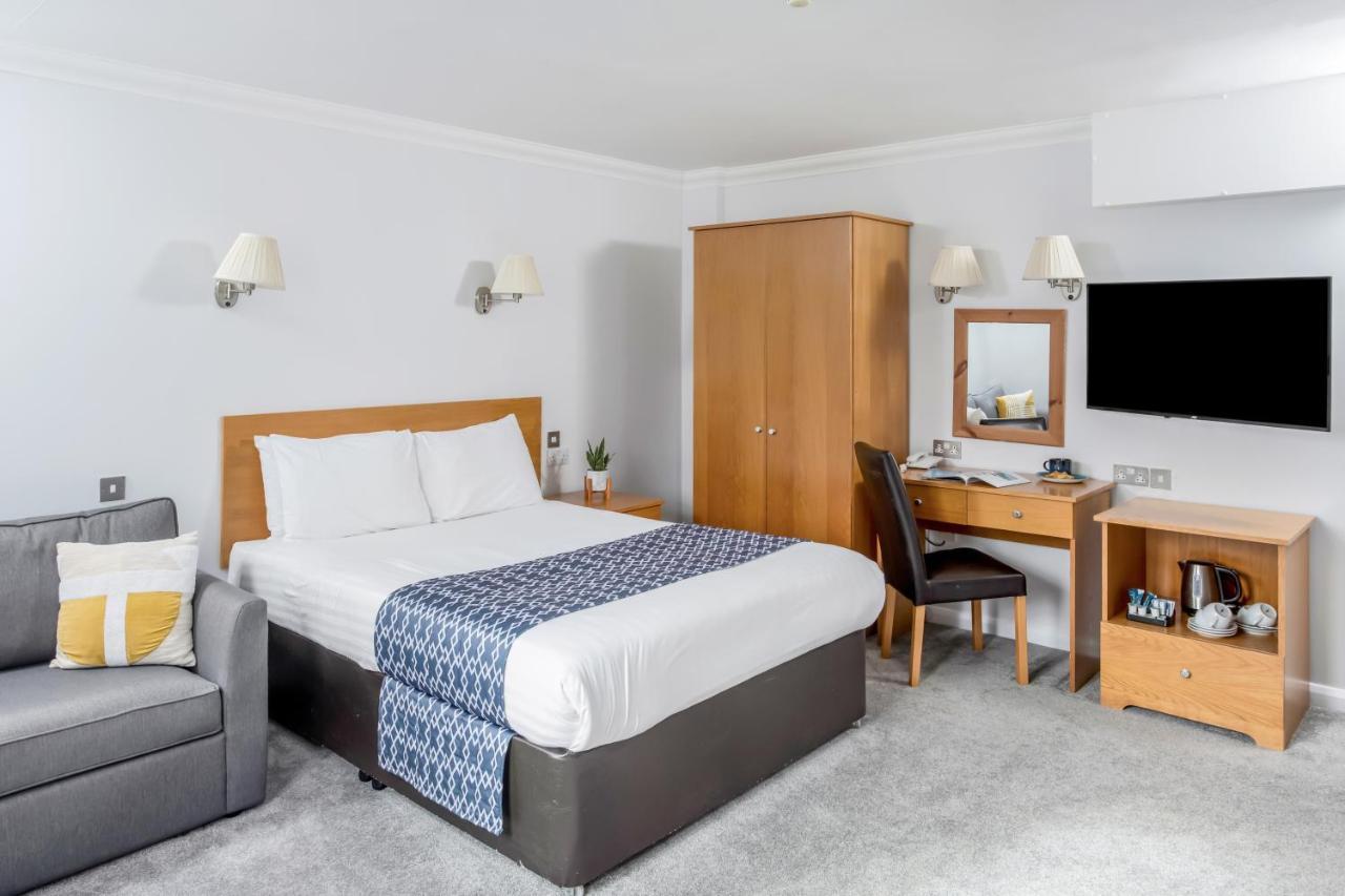 The Kilbirnie Hotel New Quay Exteriör bild
