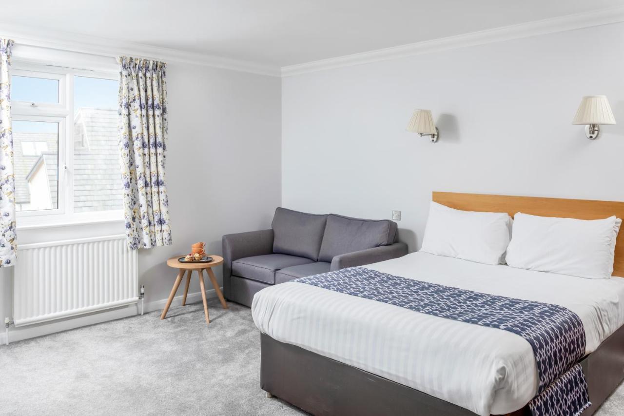 The Kilbirnie Hotel New Quay Exteriör bild